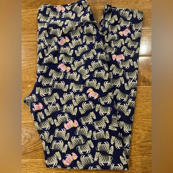 Lularoe Purple Zebra Animal Print Leggings OS - Picture 2 of 3